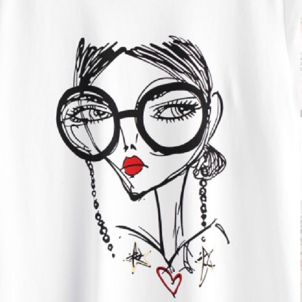 ✨HP✨Smart & Saucy Lady Tee - Picture 2 of 9